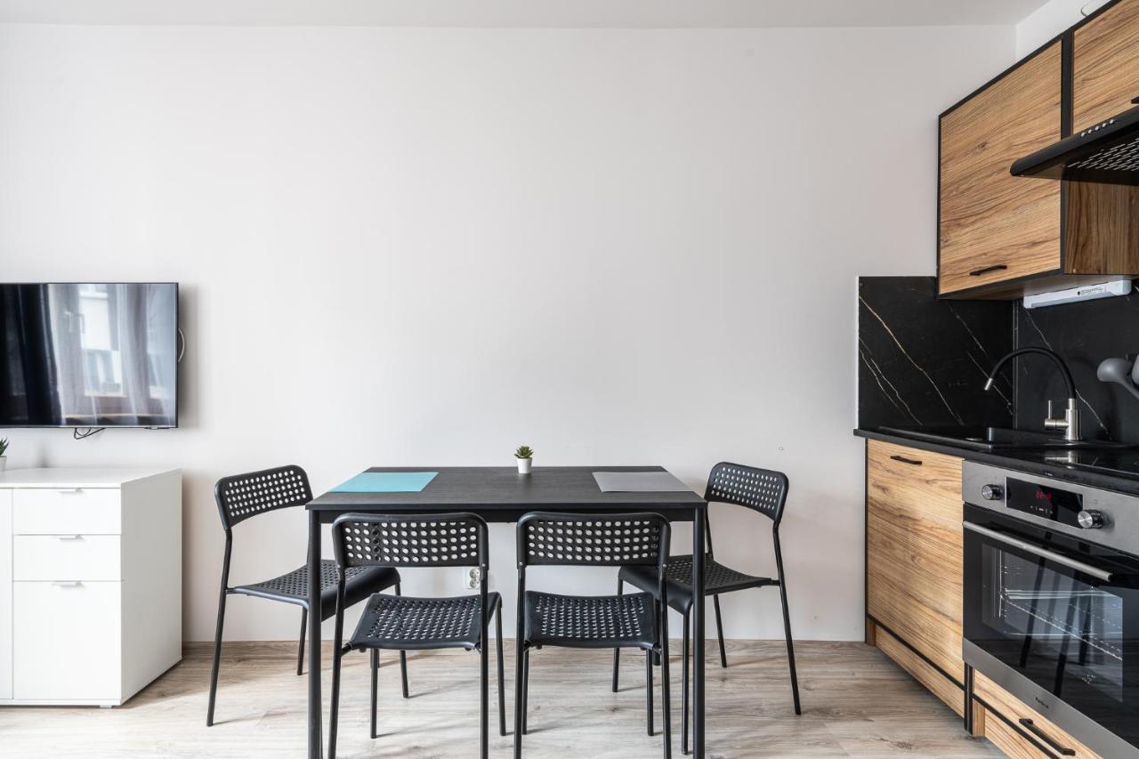 Rentplanet - Studio Dworcowa Вроцлав Экстерьер фото